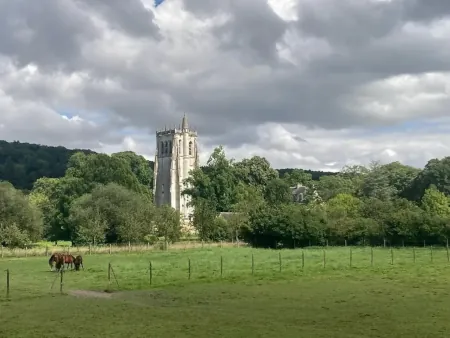 La tour du Bec-Hellouin